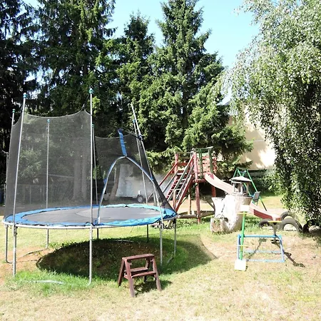 Lakeside Agritourism Retreat In Ko Czewo 度假居 *