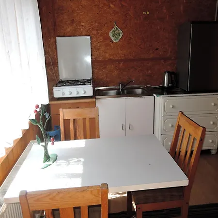 Lakeside Agritourism Retreat In Ko Czewo 度假居 *